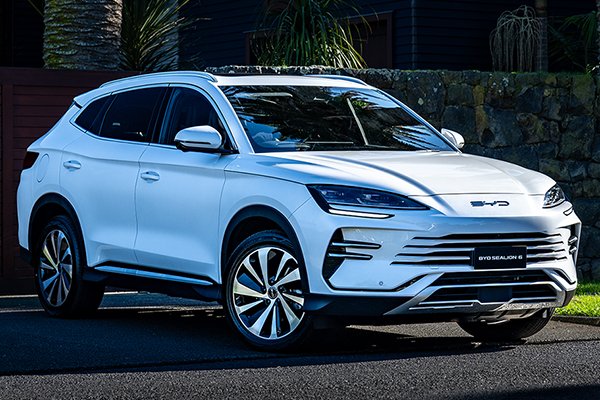 BYD Sealion 6 Plug-in Hybrid image