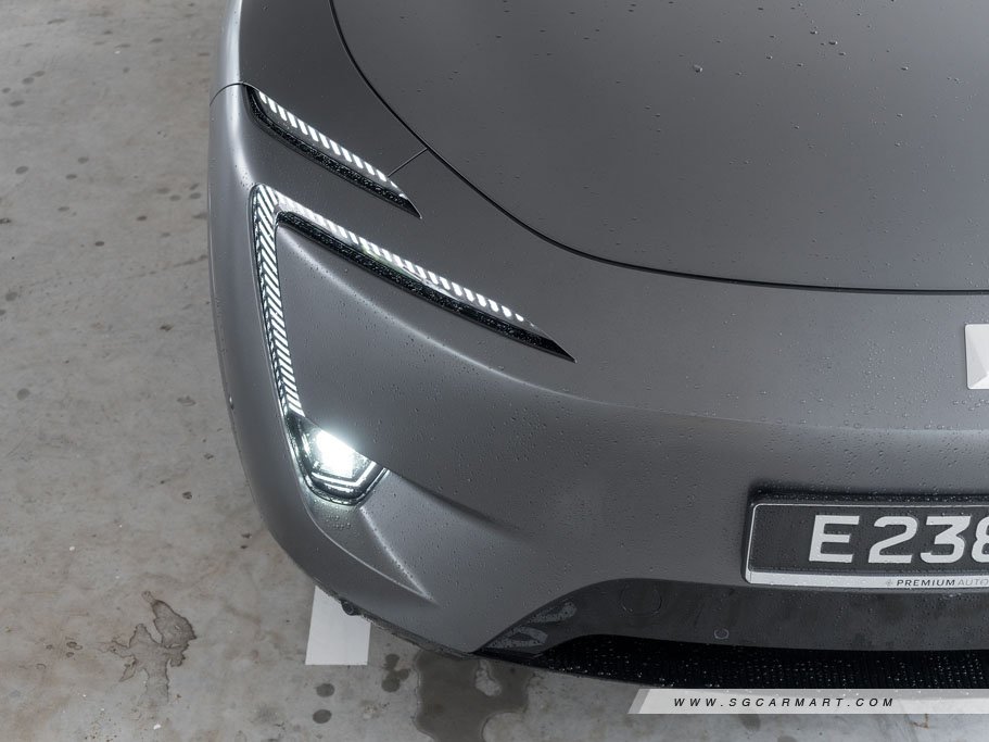 https://i.i-sgcm.com/new_cars/cars/22026/22026_g18
