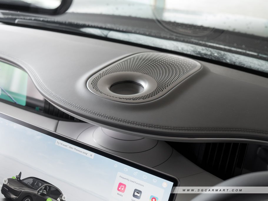 https://i.i-sgcm.com/new_cars/cars/22026/22026_g28