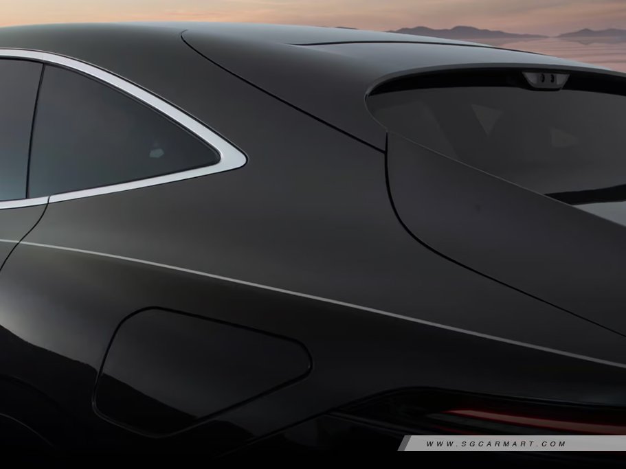 https://i.i-sgcm.com/new_cars/cars/22026/22026_g42