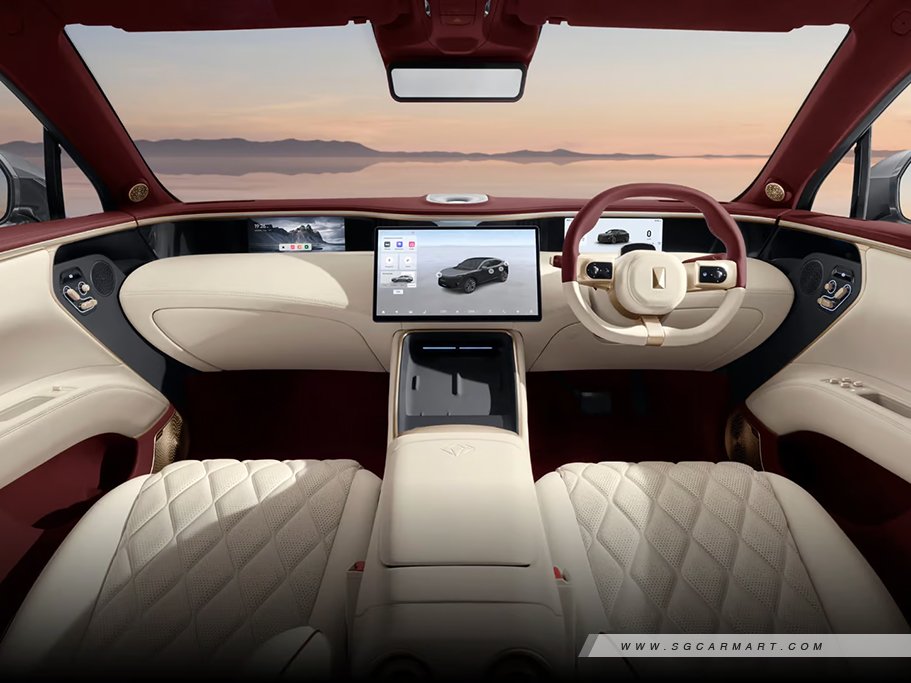 https://i.i-sgcm.com/new_cars/cars/22026/22026_g44