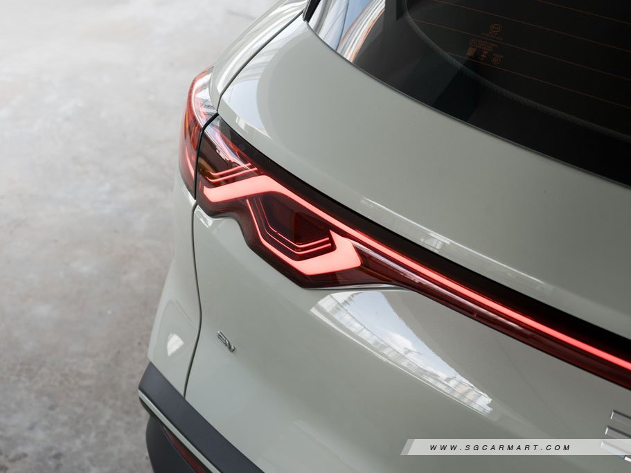 https://i.i-sgcm.com/new_cars/cars/22027/22027_g19