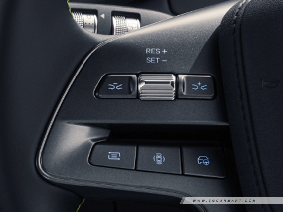 https://i.i-sgcm.com/new_cars/cars/22027/22027_g7