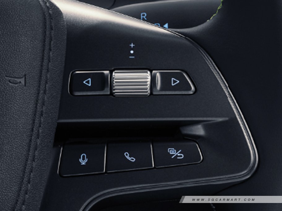 https://i.i-sgcm.com/new_cars/cars/22027/22027_g8