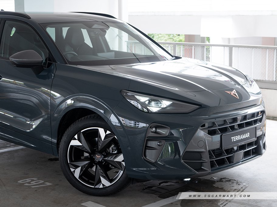 https://i.i-sgcm.com/new_cars/cars/22031/22031_g18