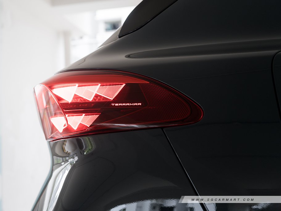 https://i.i-sgcm.com/new_cars/cars/22031/22031_g20