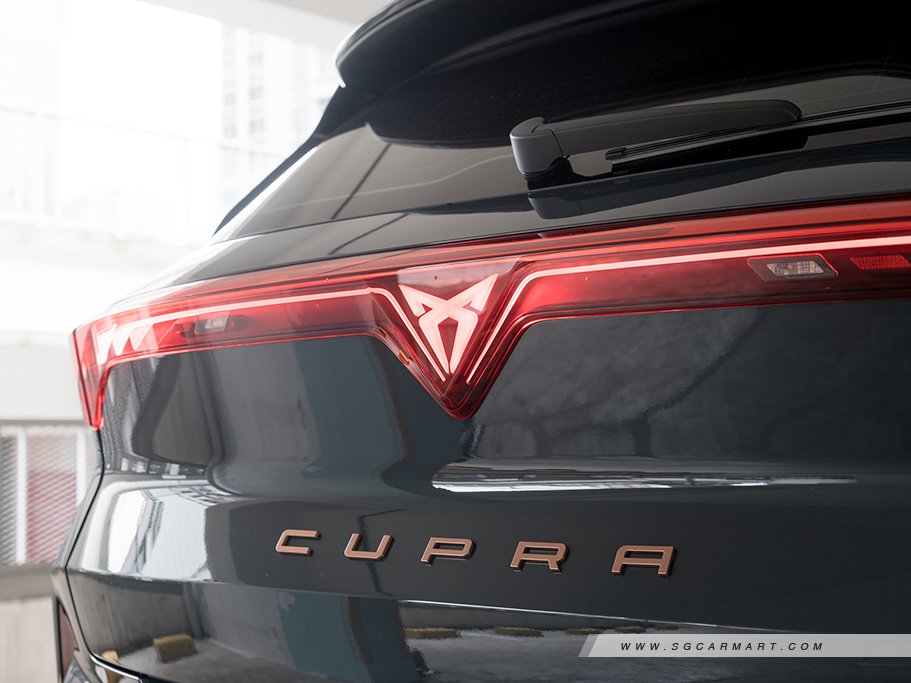 https://i.i-sgcm.com/new_cars/cars/22031/22031_g22