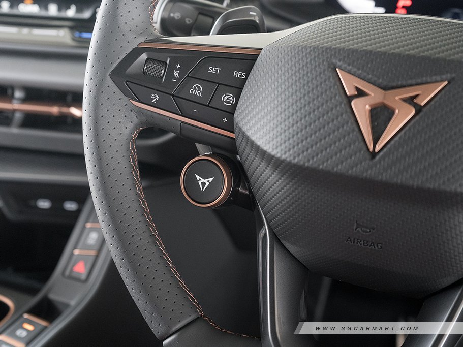 https://i.i-sgcm.com/new_cars/cars/22031/22031_g28