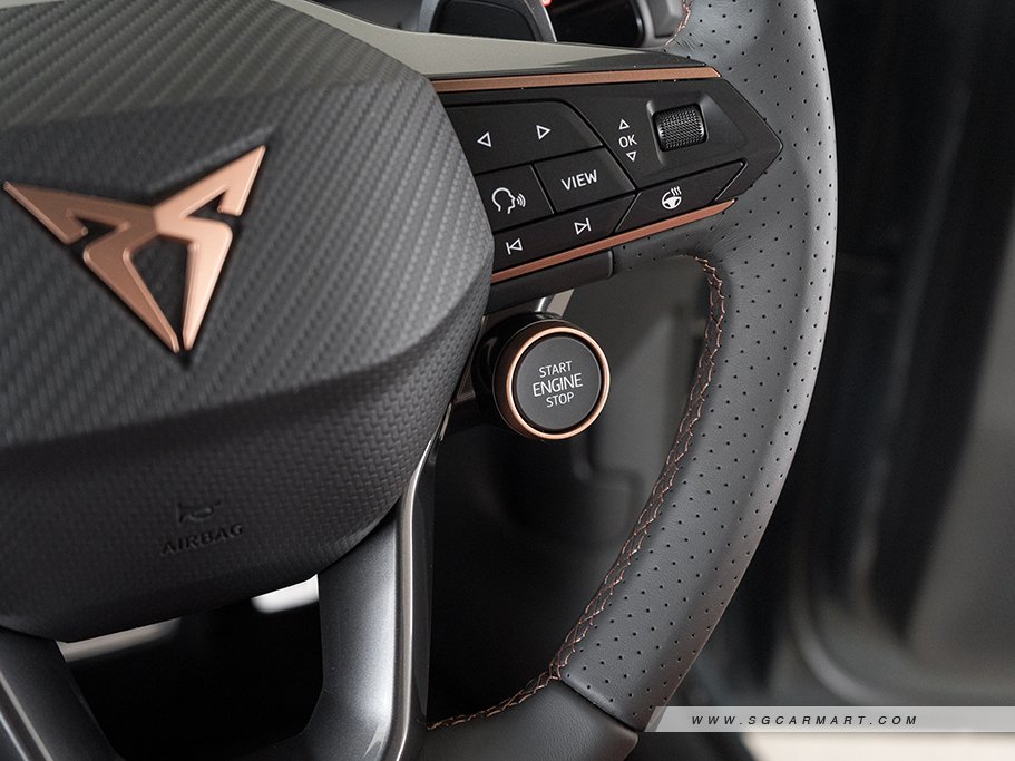 https://i.i-sgcm.com/new_cars/cars/22031/22031_g29