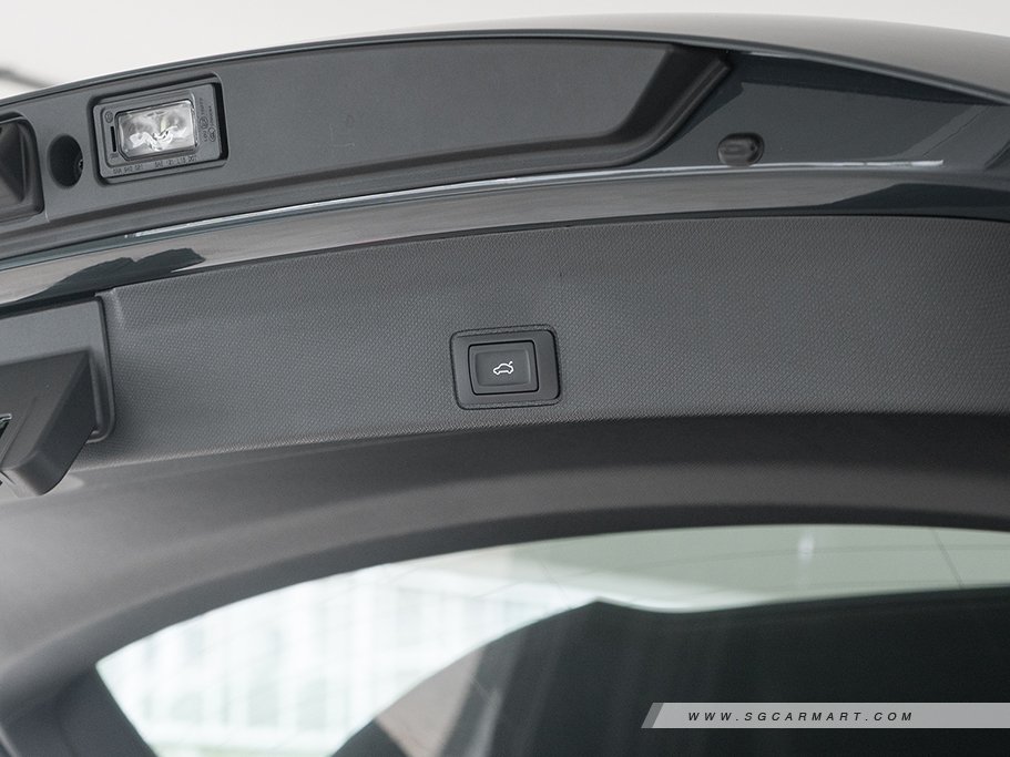 https://i.i-sgcm.com/new_cars/cars/22031/22031_g39