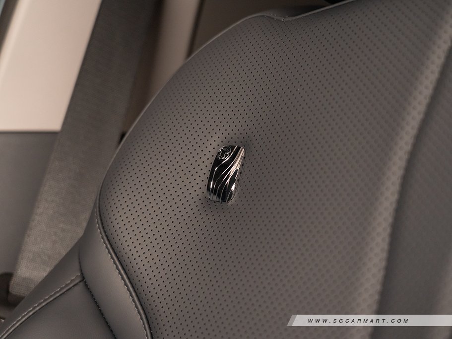 https://i.i-sgcm.com/new_cars/cars/22034/22034_g10
