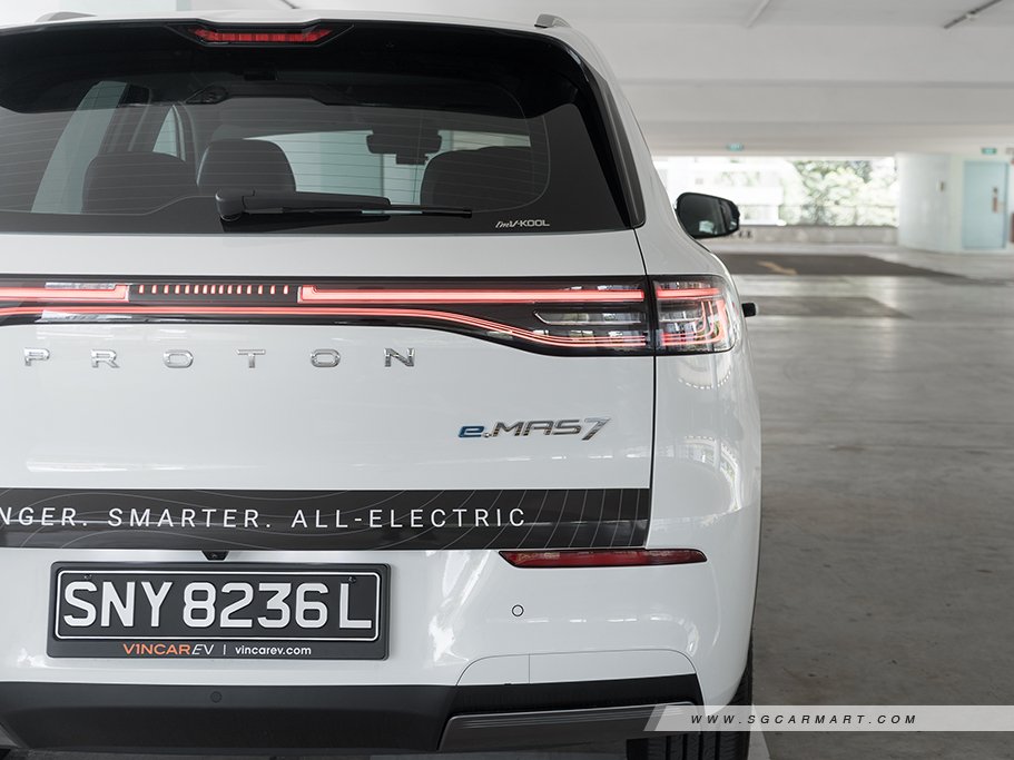 https://i.i-sgcm.com/new_cars/cars/22034/22034_g21