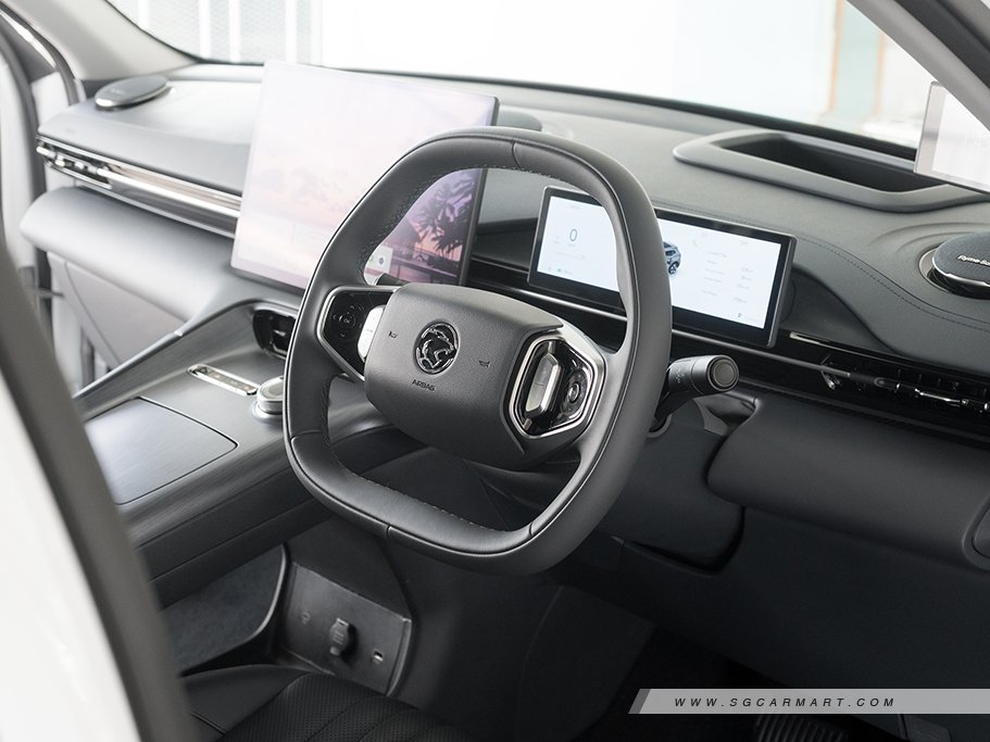 https://i.i-sgcm.com/new_cars/cars/22034/22034_g24