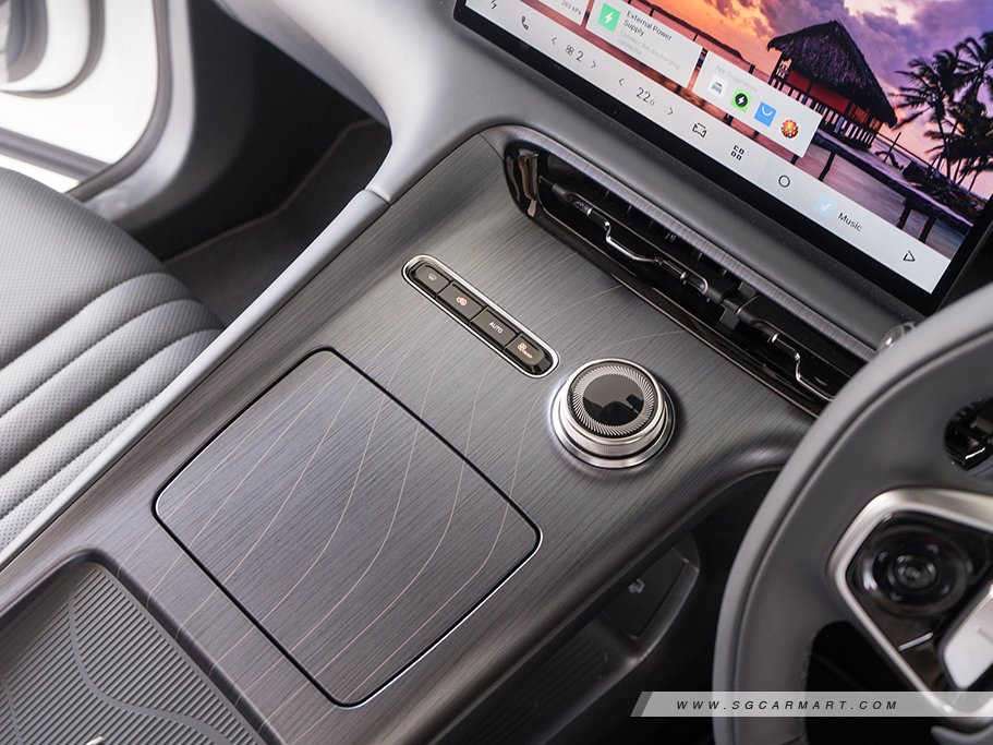 https://i.i-sgcm.com/new_cars/cars/22034/22034_g30
