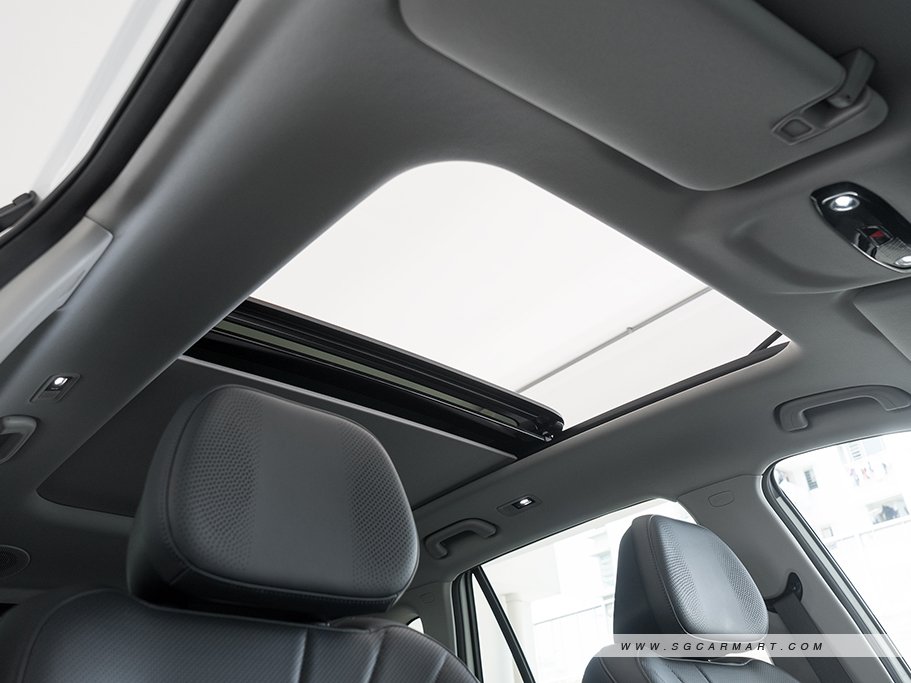 https://i.i-sgcm.com/new_cars/cars/22034/22034_g32