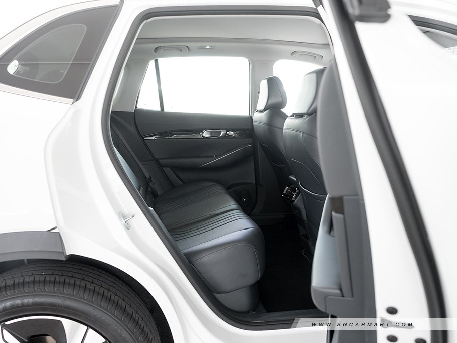 https://i.i-sgcm.com/new_cars/cars/22034/22034_g35