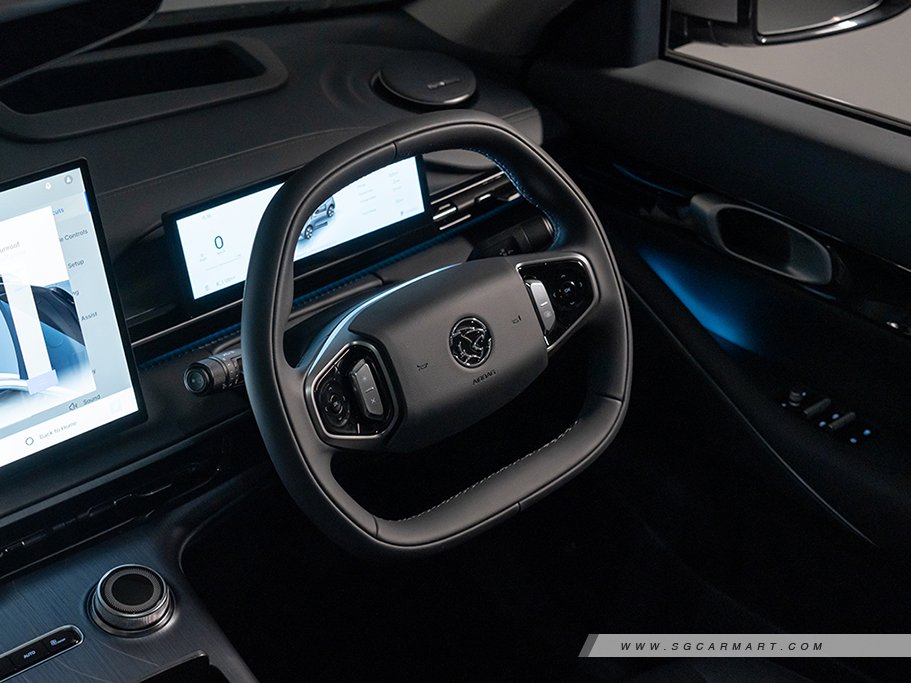 https://i.i-sgcm.com/new_cars/cars/22034/22034_g51