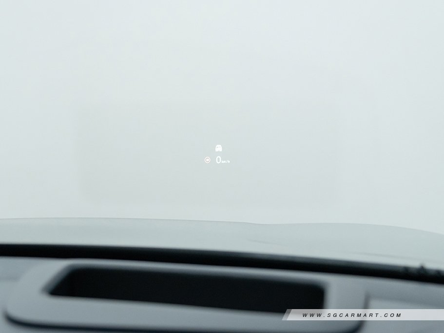 https://i.i-sgcm.com/new_cars/cars/22034/22034_g52