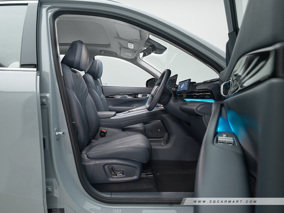 https://i.i-sgcm.com/new_cars/cars/22034/22034_g67