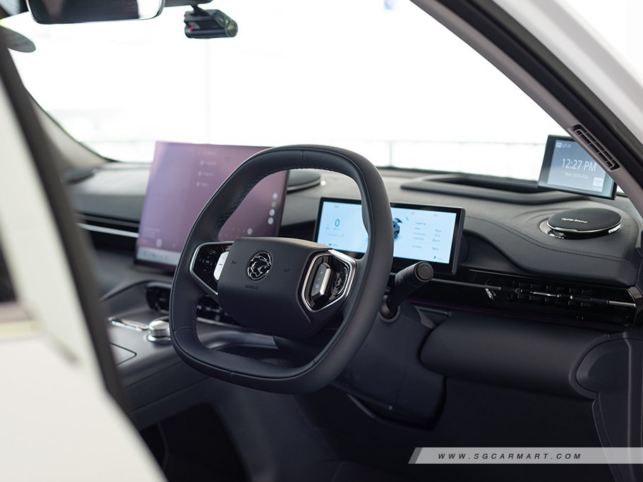 https://i.i-sgcm.com/new_cars/cars/22034/22034_g79