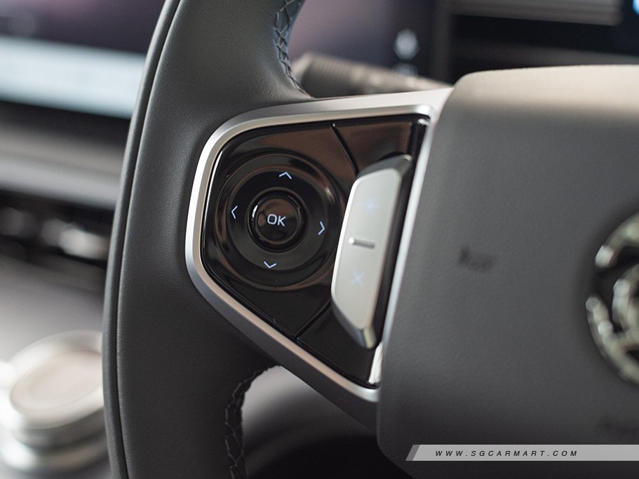 https://i.i-sgcm.com/new_cars/cars/22034/22034_g82