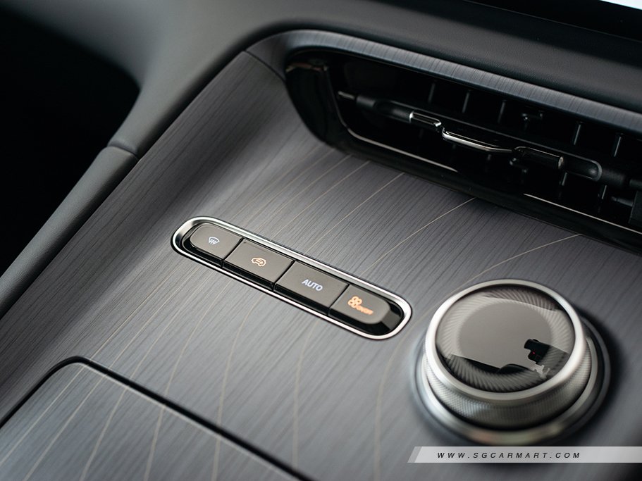 https://i.i-sgcm.com/new_cars/cars/22034/22034_g85