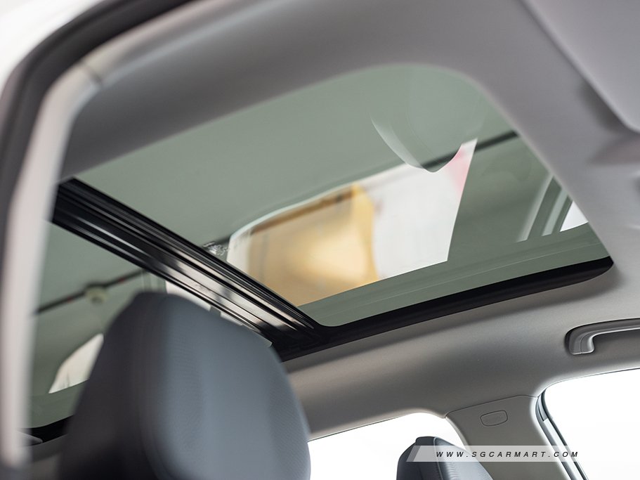 https://i.i-sgcm.com/new_cars/cars/22034/22034_g88