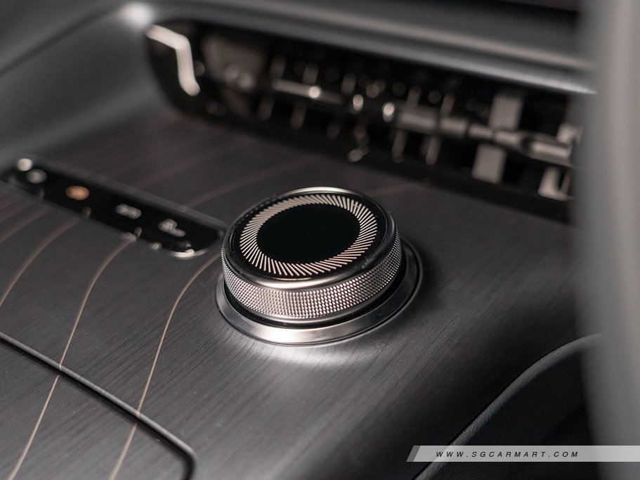 https://i.i-sgcm.com/new_cars/cars/22034/22034_g8