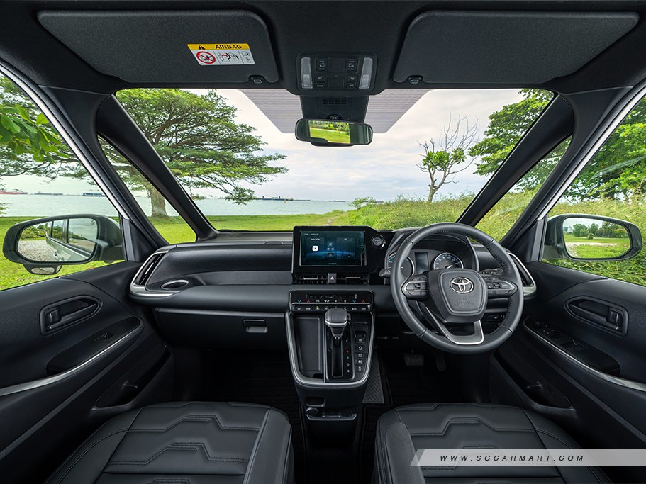 https://i.i-sgcm.com/new_cars/cars/22038/22038_g9