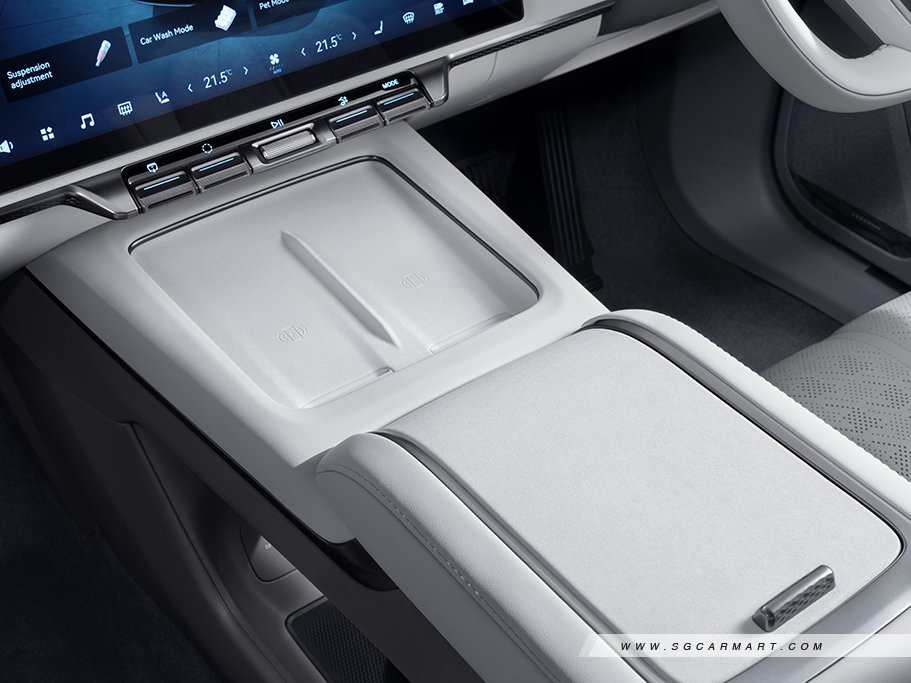 https://i.i-sgcm.com/new_cars/cars/22040/22040_g10
