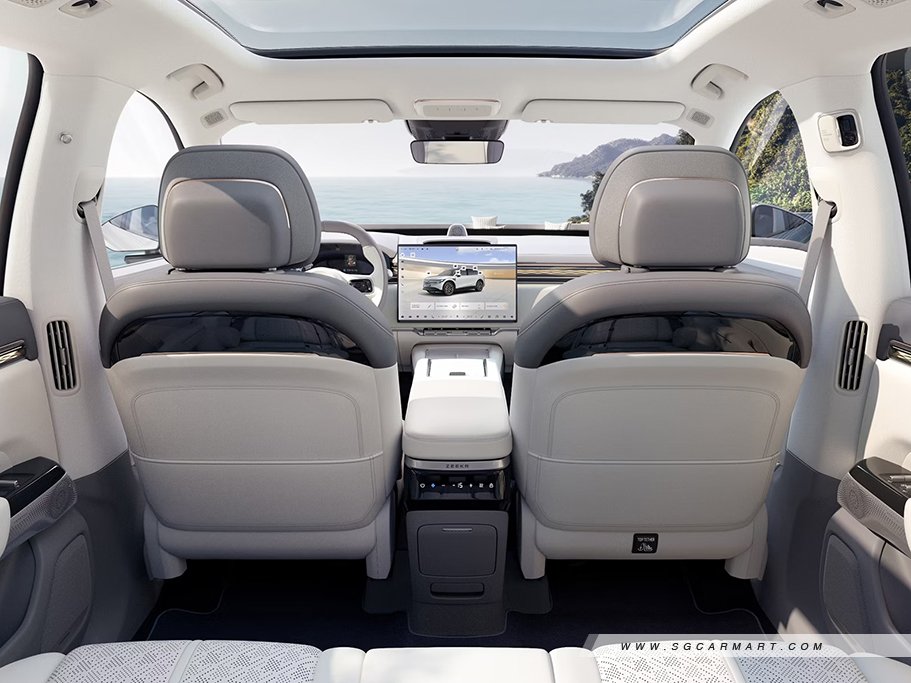 https://i.i-sgcm.com/new_cars/cars/22040/22040_g14