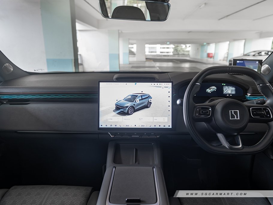 https://i.i-sgcm.com/new_cars/cars/22040/22040_g49