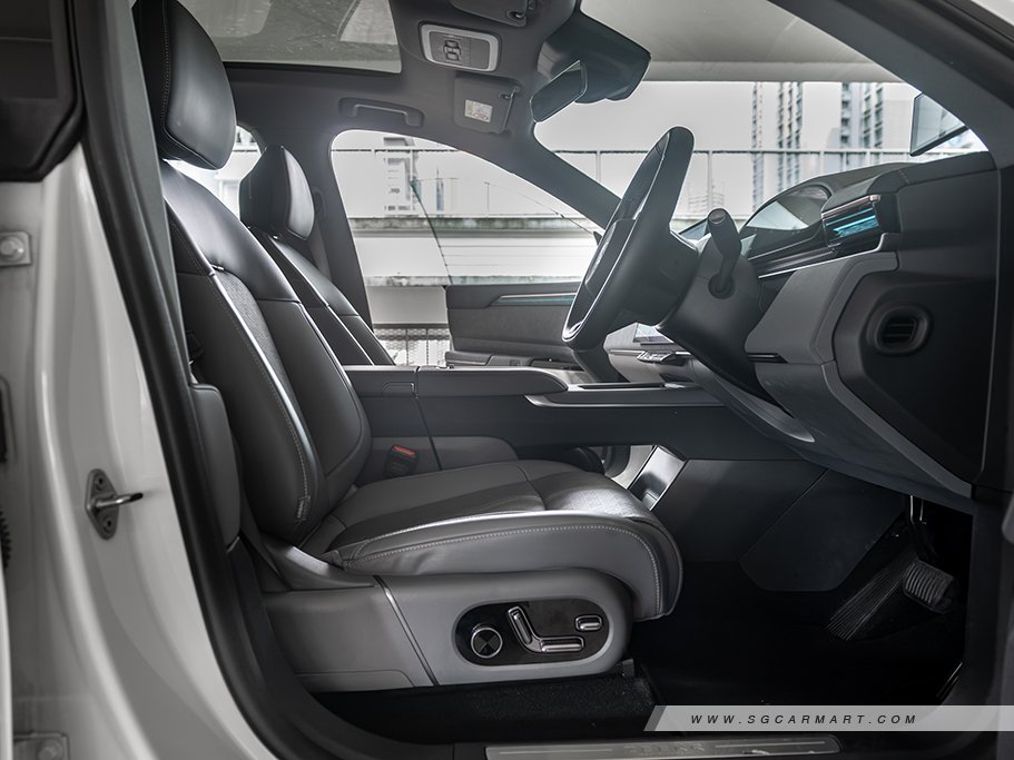 https://i.i-sgcm.com/new_cars/cars/22040/22040_g60