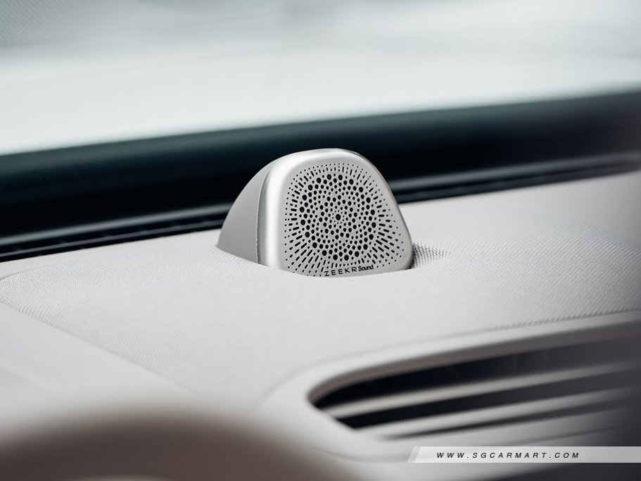 https://i.i-sgcm.com/new_cars/cars/22040/22040_g8