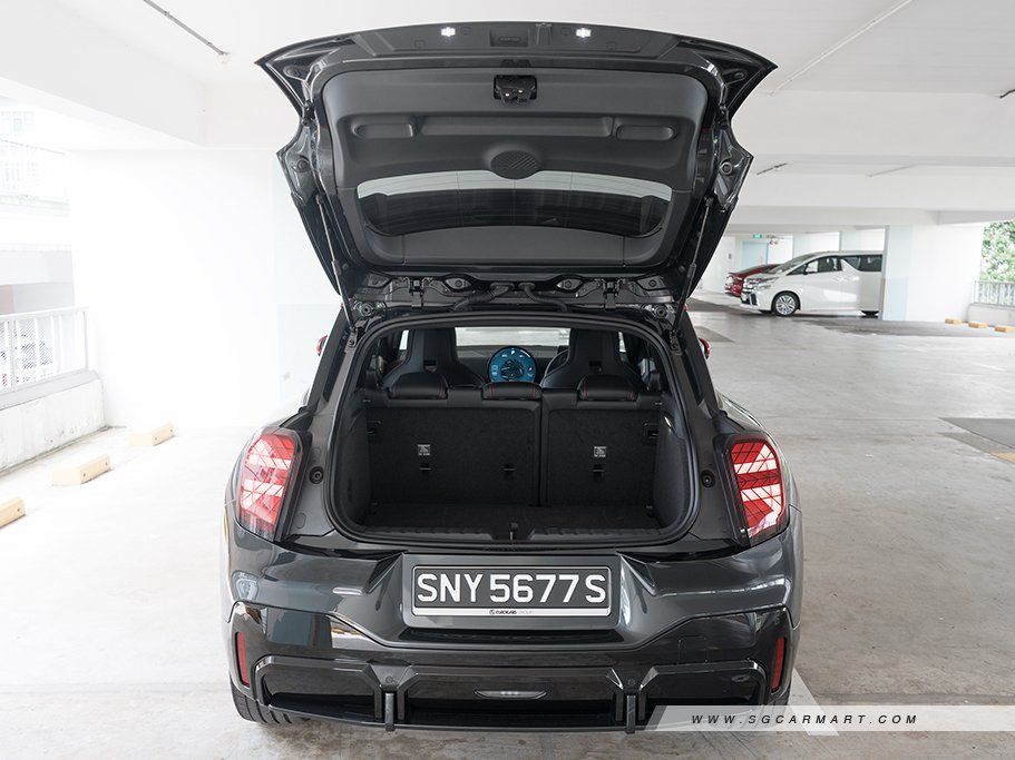 https://i.i-sgcm.com/new_cars/cars/22044/22044_g39