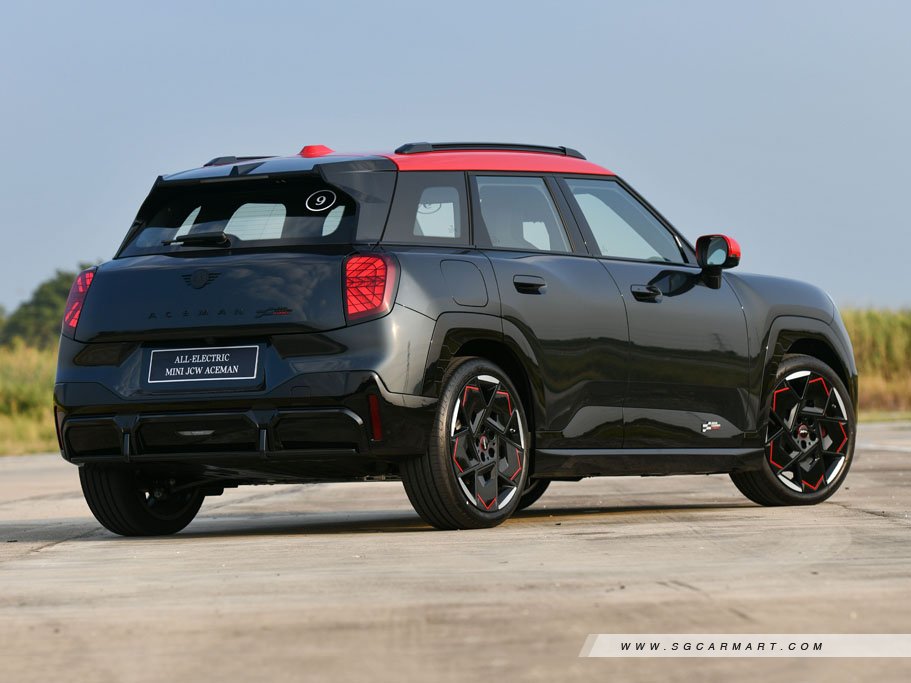 https://i.i-sgcm.com/new_cars/cars/22044/22044_g8
