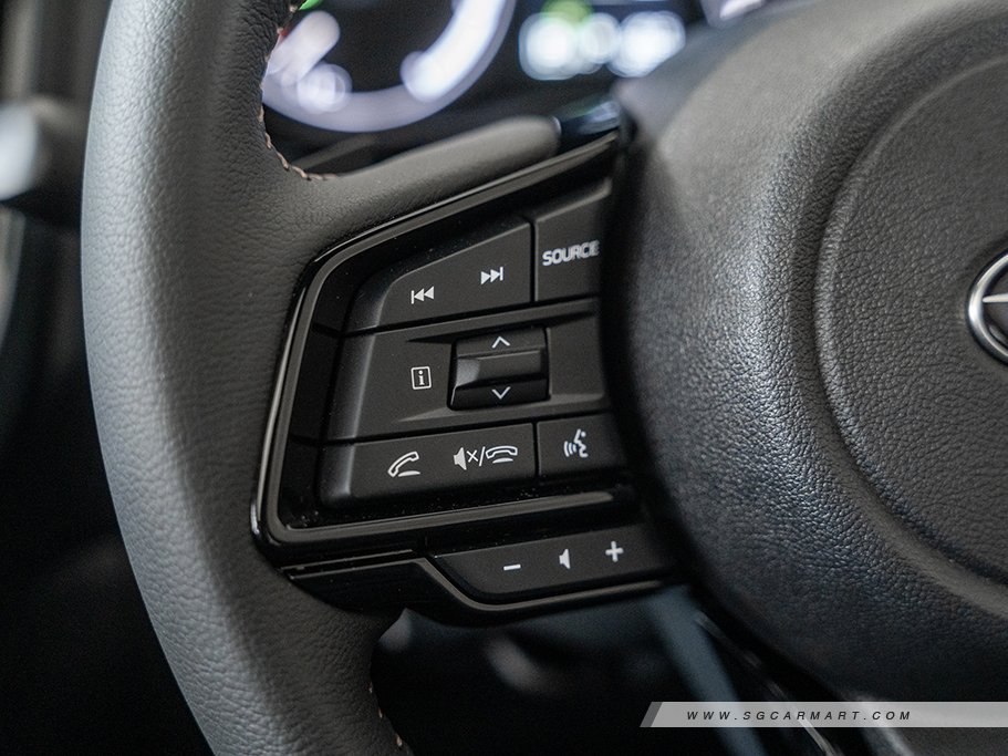 https://i.i-sgcm.com/new_cars/cars/22046/22046_g17