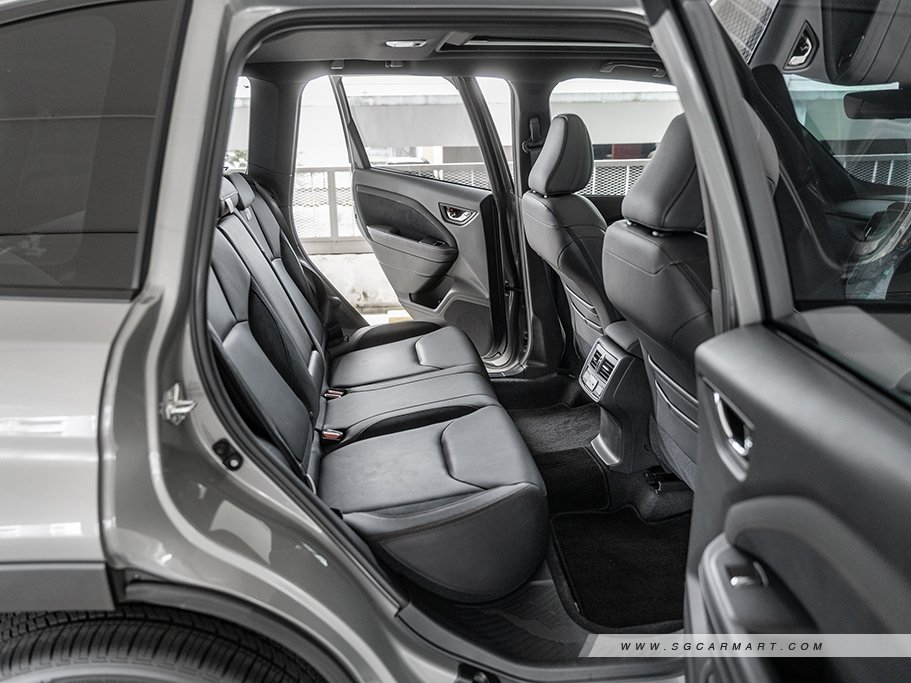https://i.i-sgcm.com/new_cars/cars/22046/22046_g27