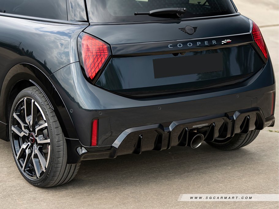 https://i.i-sgcm.com/new_cars/cars/22047/22047_g6
