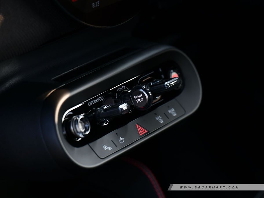 https://i.i-sgcm.com/new_cars/cars/22048/22048_g10