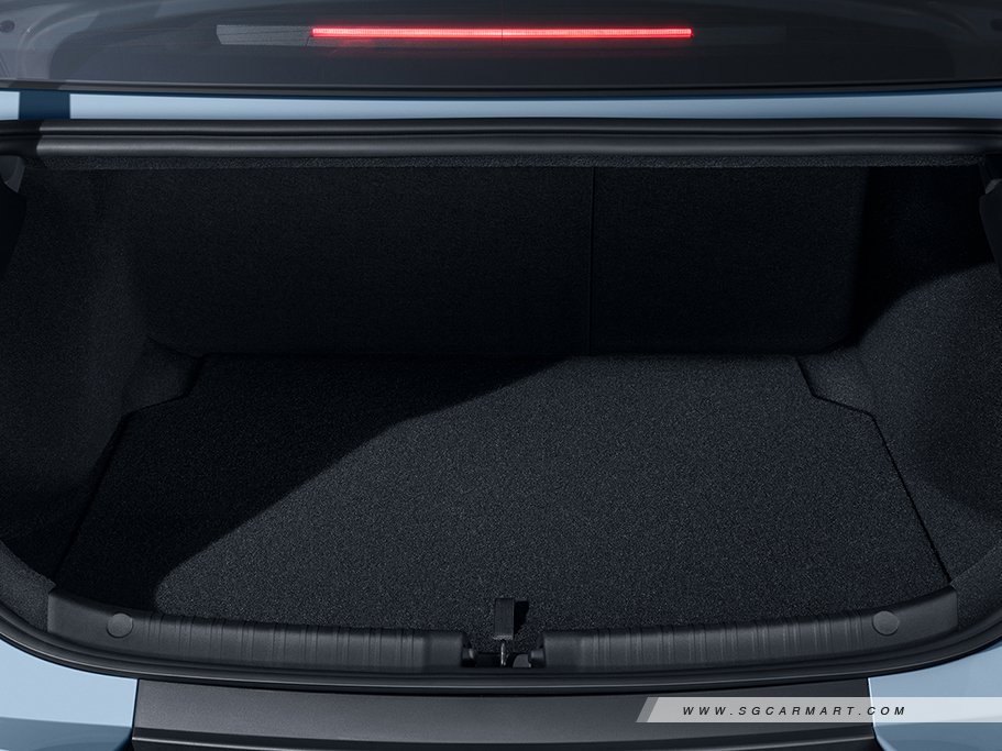 https://i.i-sgcm.com/new_cars/cars/22052/22052_g13