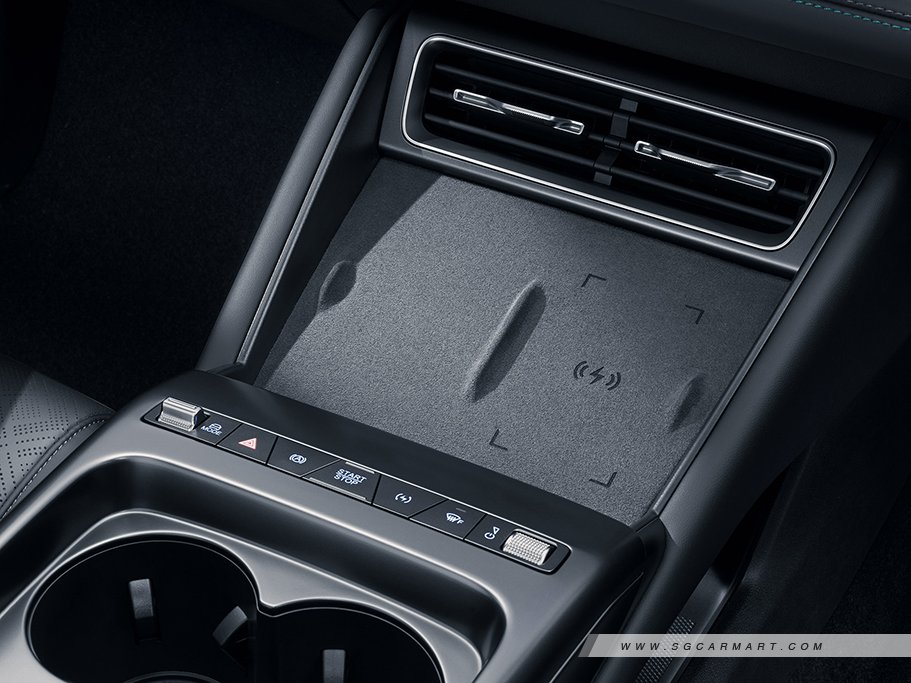 https://i.i-sgcm.com/new_cars/cars/22052/22052_g9