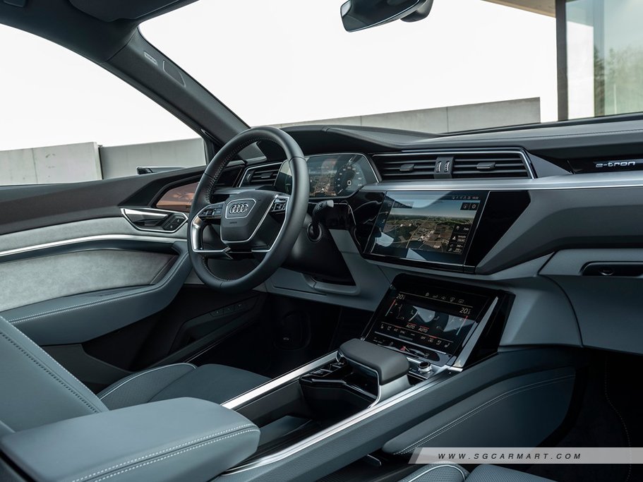 Audi e-tron Sportback Electric 8