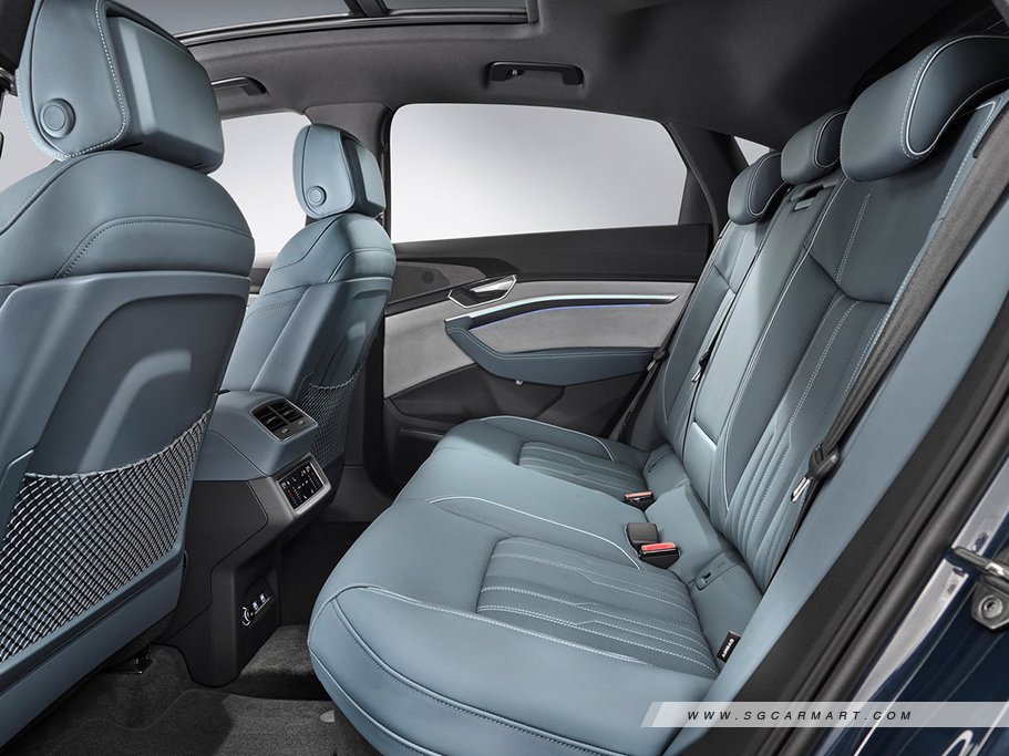 Audi e-tron Sportback Electric 9