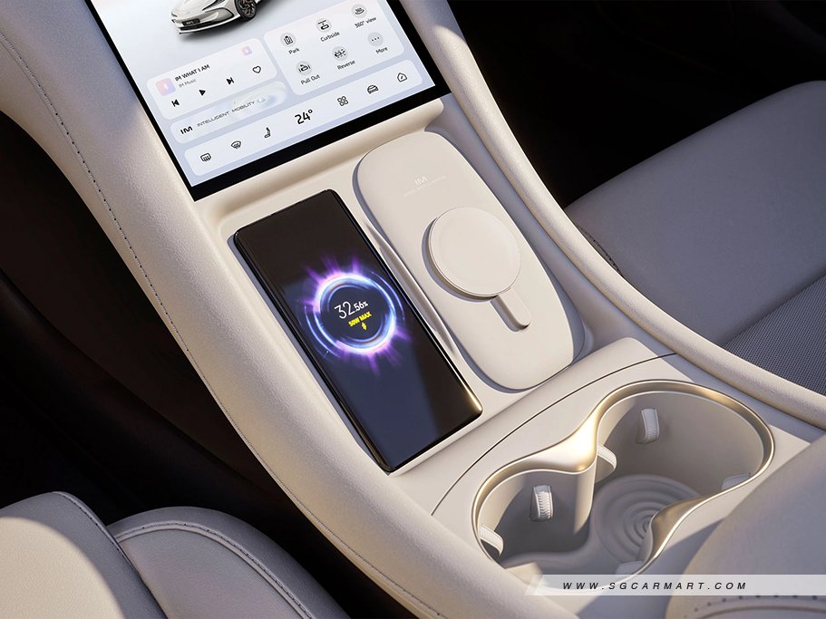 https://i.i-sgcm.com/new_cars/cars/22058/22058_g12