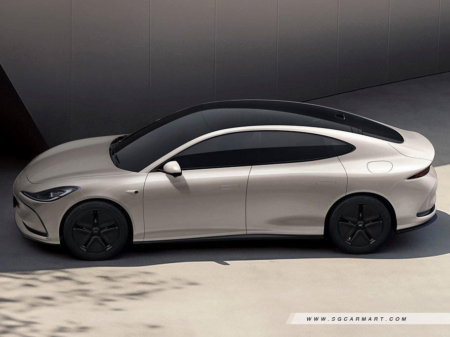 https://i.i-sgcm.com/new_cars/cars/22058/22058_g4