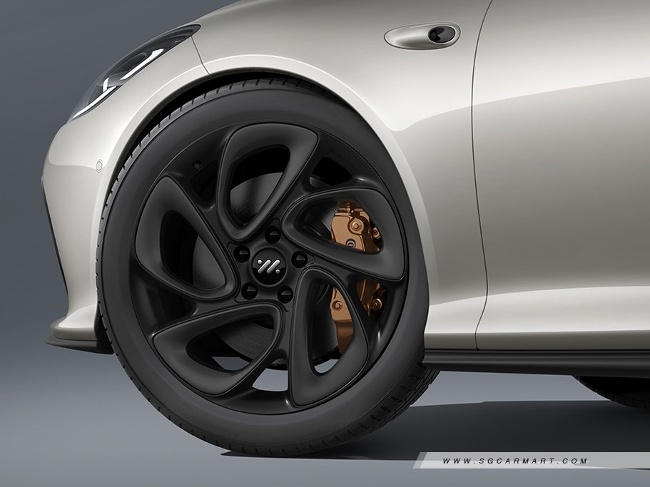 https://i.i-sgcm.com/new_cars/cars/22058/22058_g8
