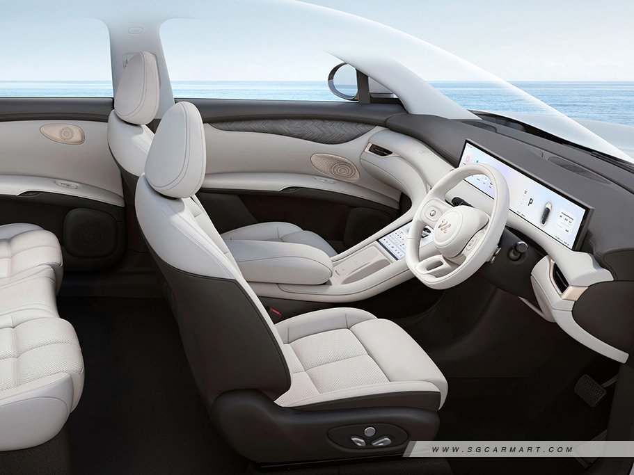 https://i.i-sgcm.com/new_cars/cars/22061/22061_g13