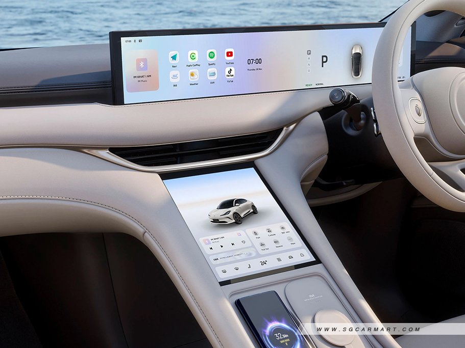 https://i.i-sgcm.com/new_cars/cars/22061/22061_g8