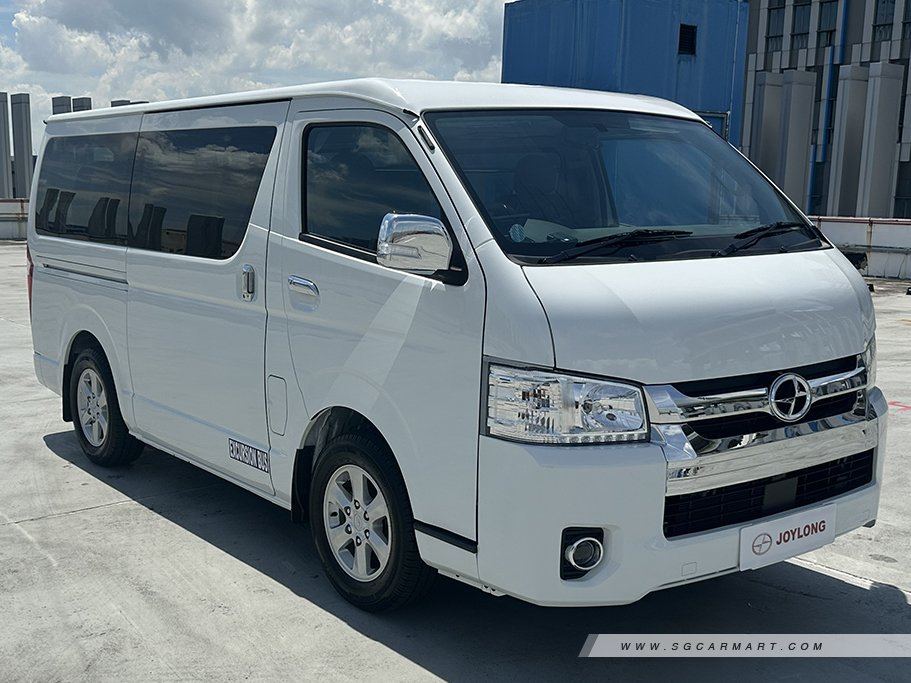 https://i.i-sgcm.com/new_cars/cars/22062/22062_g1